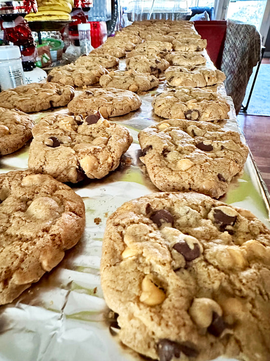 GF Chocolate Chip Cookies - Dozen